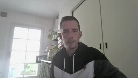 jin16000 online show from April 12, 2026, 9:47 am