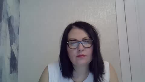 jina_ami online show from December 3, 2025, 1:31 pm