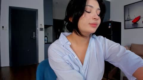 Jina meow online show from December 15, 2025, 1:21 am