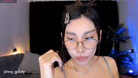 MY NEW INSTA jinny goldy online show from December 18, 2025, 6:25 pm