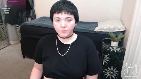 Snapshot of jinxyfawn chatting on May 17, 2026, 5:38 am jinxyfawn online show from May 17, 2026, 5:38 am