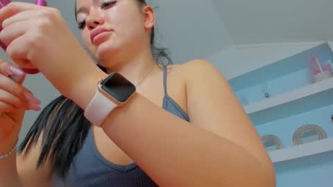 Snapshot of jisselle chatting on January 13, 2026, 6:57 pm Juliee online show from January 13, 2026, 6:57 pm