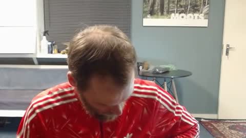 Snapshot of jjameson41 chatting on December 18, 2025, 1:55 am JamesJan van Rebel online show from December 18, 2025, 1:55 am