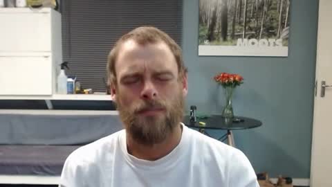 JamesJan van Rebel online show from December 21, 2025, 2:41 am