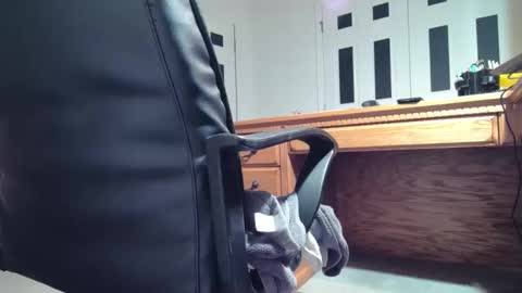 jjbeefy online show from February 23, 2025, 9:33 am