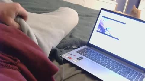 jjunior420 online show from November 15, 2025, 4:32 am