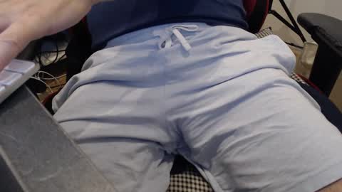 jlouis759 online show from October 27, 2025, 11:47 am