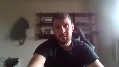 Snapshot of jmakk99 chatting on November 9, 2025, 11:52 am jmakk99 online show from November 9, 2025, 11:52 am