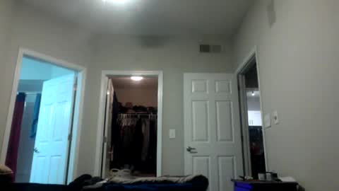 jmeaty5 online show from October 7, 2025, 2:31 am