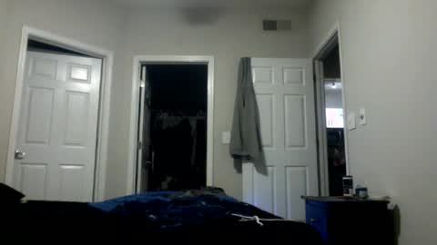 jmeaty5 online show from October 27, 2025, 12:47 am