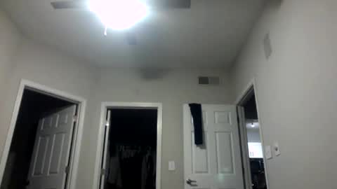 jmeaty5 online show from December 18, 2025, 4:18 am