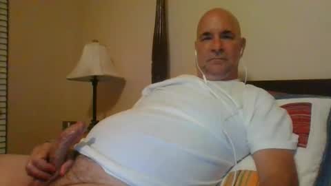 Snapshot of jmichael50 chatting on October 17, 2025, 2:48 am jmichael50 online show from October 17, 2025, 2:48 am