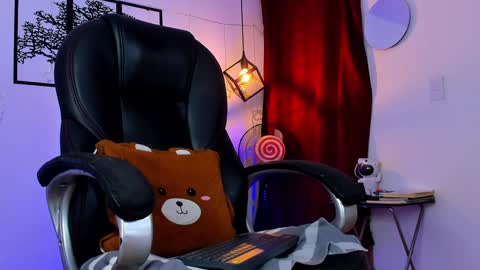 IGJmortton online show from December 21, 2024, 1:47 am