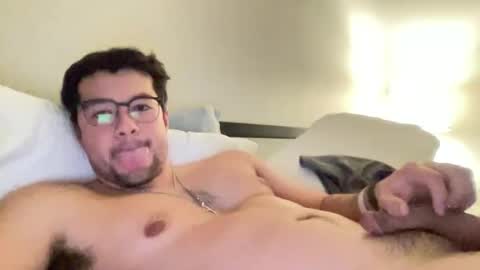 Snapshot of jmurakam2020 chatting on December 16, 2025, 12:26 am jmurakam2020 online show from December 16, 2025, 12:26 am