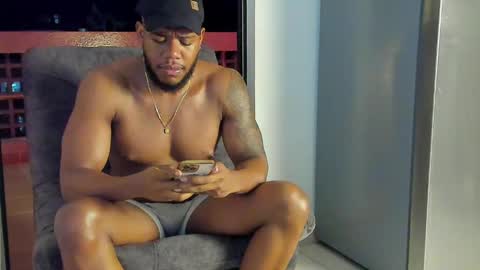 Snapshot of joan_saenz chatting on January 16, 2025, 12:34 am JOAN SAENZ online show from January 16, 2025, 12:34 am