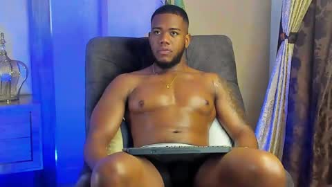 Snapshot of joan_saenz chatting on March 8, 2025, 11:39 pm JOAN SAENZ online show from March 8, 2025, 11:39 pm