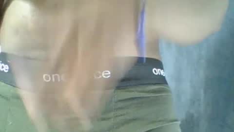 Snapshot of joan_saenz chatting on November 18, 2025, 11:26 pm JOAN SAENZ online show from November 18, 2025, 11:26 pm