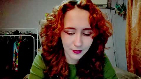 Joannatompson online show from February 12, 2026, 2:17 am