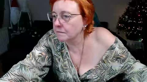 Snapshot of joannaandneighbour chatting on January 6, 2026, 10:19 am Joanna and Greg online show from January 6, 2026, 10:19 am