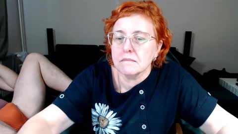 Snapshot of joannaandneighbour chatting on February 4, 2026, 2:23 pm Joanna and Greg online show from February 4, 2026, 2:23 pm