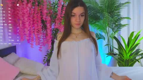 Snapshot of joannerichardson chatting on April 22, 2026, 8:10 pm Eva online show from April 22, 2026, 8:10 pm