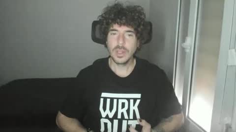 Snapshot of joaquin420_hot chatting on February 18, 2026, 9:49 am joaquin420_hot online show from February 18, 2026, 9:49 am