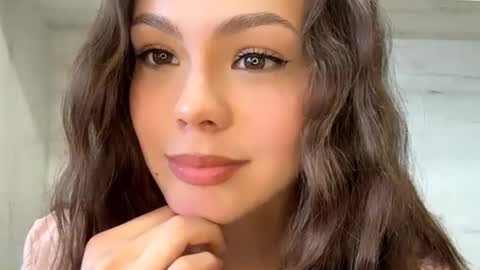 Snapshot of jodeesolarz chatting on March 1, 2026, 8:49 am Mila online show from March 1, 2026, 8:49 am