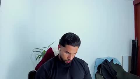 Snapshot of joe_esthetic chatting on October 28, 2025, 12:36 am joe_esthetic online show from October 28, 2025, 12:36 am