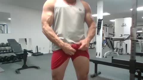 joe_smith5679 online show from September 18, 2025, 8:11 pm