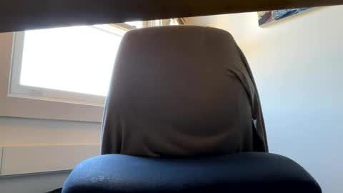 joeblow2525 online show from September 19, 2025, 5:13 pm