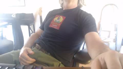 joebo7575 online show from June 26, 2026, 9:19 pm