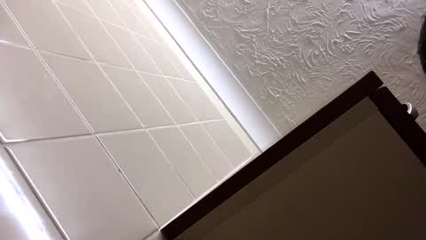 Snapshot of joebreeze33 chatting on November 1, 2025, 8:33 pm joebreeze33 online show from November 1, 2025, 8:33 pm