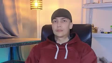 joeh_jonas online show from October 12, 2025, 3:38 am