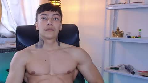 joeh_jonas online show from October 13, 2025, 4:51 pm