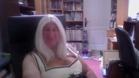 Joelatex online show from May 4, 2026, 8:43 am