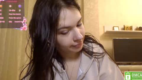 Jennifer online show from May 28, 2026, 7:00 pm
