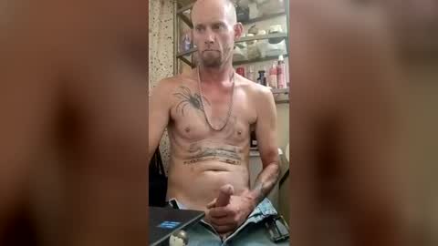 joeybcali79 online show from June 25, 2026, 2:11 am