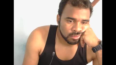 Snapshot of johan2222222222 chatting on November 5, 2025, 1:44 pm johan2222222222 online show from November 5, 2025, 1:44 pm