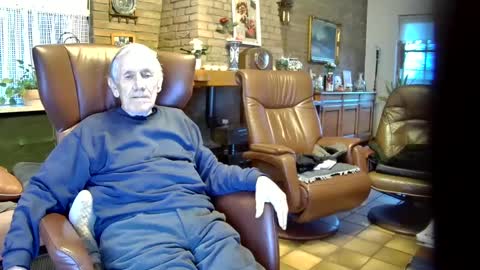 johan7 heet online show from December 18, 2024, 3:00 pm