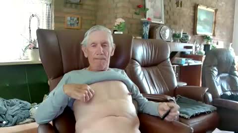 johan7 heet online show from September 14, 2025, 11:42 am