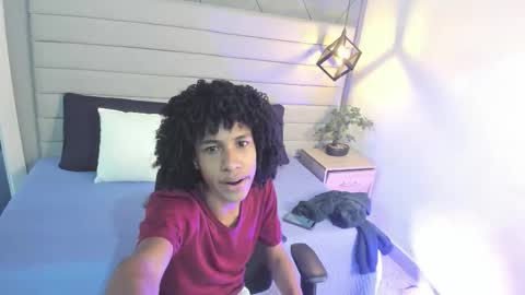 Johan  online show from November 4, 2025, 11:42 am