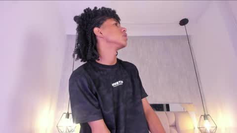 Johan  online show from April 1, 2026, 11:33 am