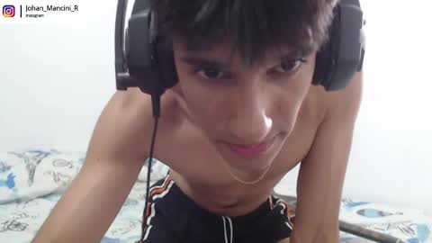 johan_mancini_r online show from January 10, 2025, 8:15 pm