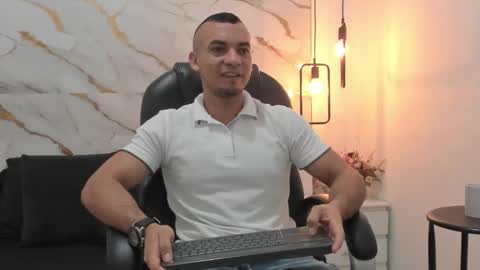 johan online show from November 26, 2025, 10:49 am