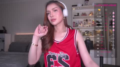 Johanna Rodriguez online show from December 15, 2024, 3:45 am