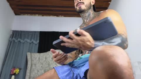 John  online show from February 6, 2025, 5:51 pm