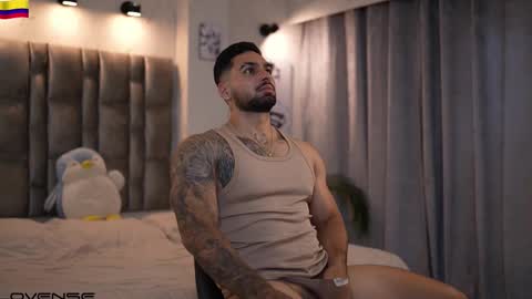 john online show from October 26, 2025, 6:47 pm