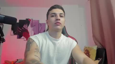 Snapshot of john_s117 chatting on October 9, 2025, 1:25 am JOHN online show from October 9, 2025, 1:25 am
