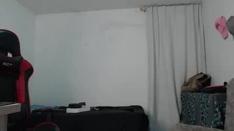 Snapshot of john_s117 chatting on April 29, 2026, 7:20 pm JOHN online show from April 29, 2026, 7:20 pm