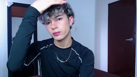 John Vichenso online show from November 10, 2025, 9:03 pm